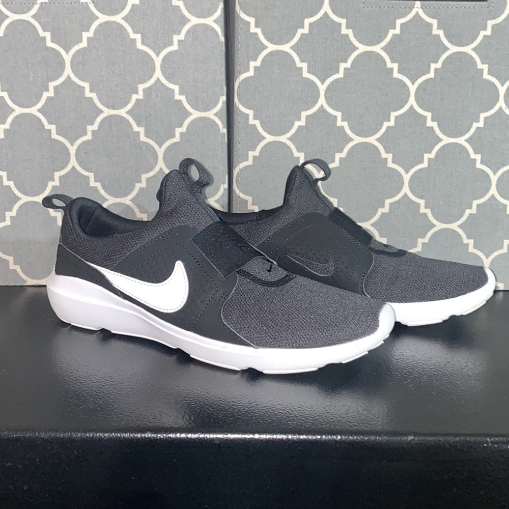 Nike AD Comfort